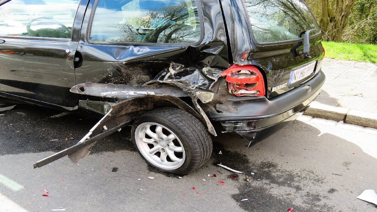 車禍賠償太繁雜，肇事駕駛不認帳，賠償金計算無頭緒 委任律師爭取！